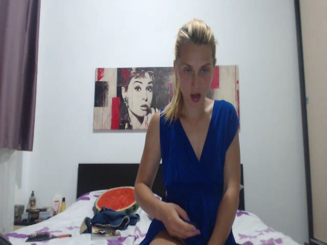 Live sex webcam photo for MonicaDiamond #254625053