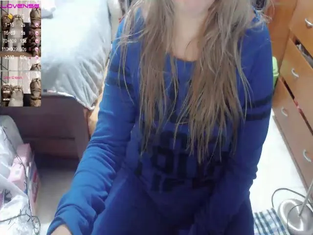 Live sex webcam photo for Meganhill_ #259563397