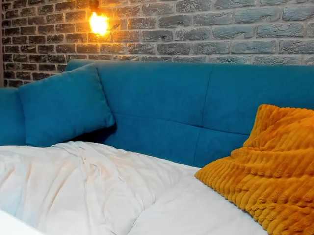 Live sex webcam photo for Sofia-Joy #245056861