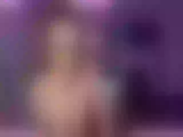 Live sex webcam photo for TheSharkQueen #261294018
