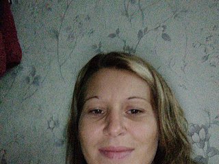 Live sex webcam photo for Djylija #240586075