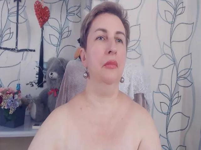 Live sex webcam photo for DepravedMadam #261880603