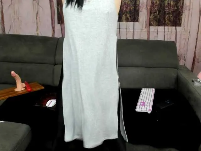 Live sex webcam photo for rubyhott69 #241130083