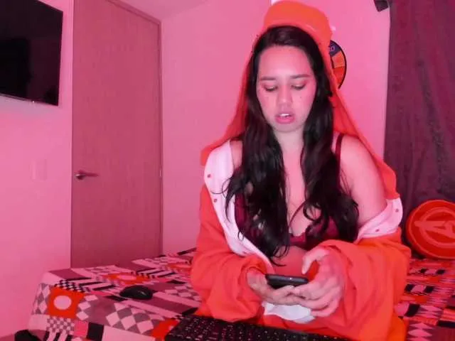 Live sex webcam photo for Noah-Beauty #241560464