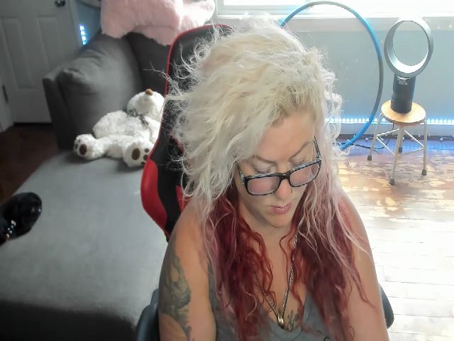 Live sex webcam photo for Janrubygirl #256336336