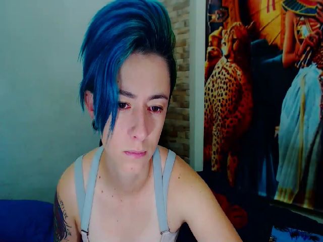 Live sex webcam photo for poison_blue #264247479
