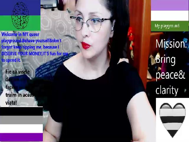 Live sex webcam photo for ImperatrizaS #252633275