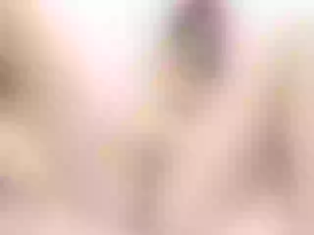 Live sex webcam photo for Carolineback #252379301