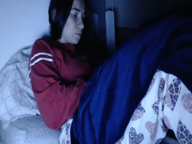 Live sex webcam photo for Joanne7 #261824894