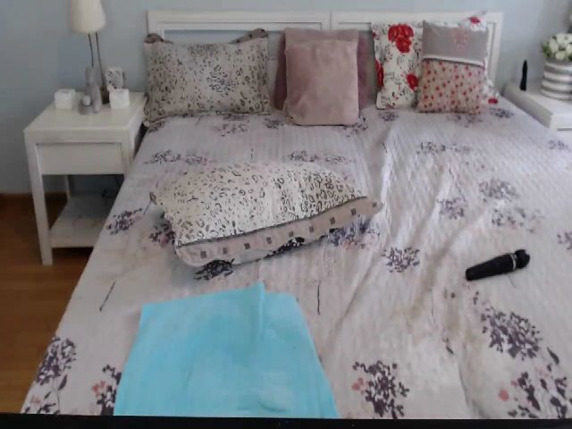 Live sex webcam photo for Layla2022 #255636281