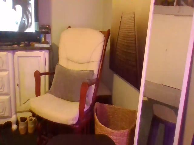 Live sex webcam photo for Sable_xxx #253914505