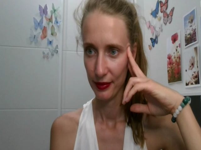 Live sex webcam photo for CelesteTasty #265074458