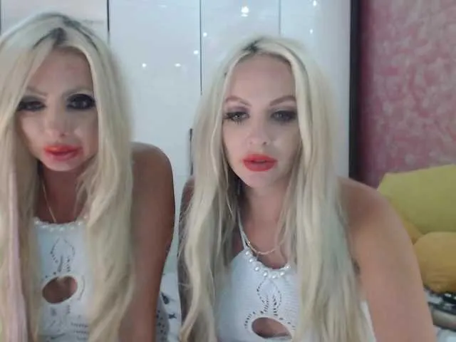 Live sex webcam photo for sexytigress #262860328