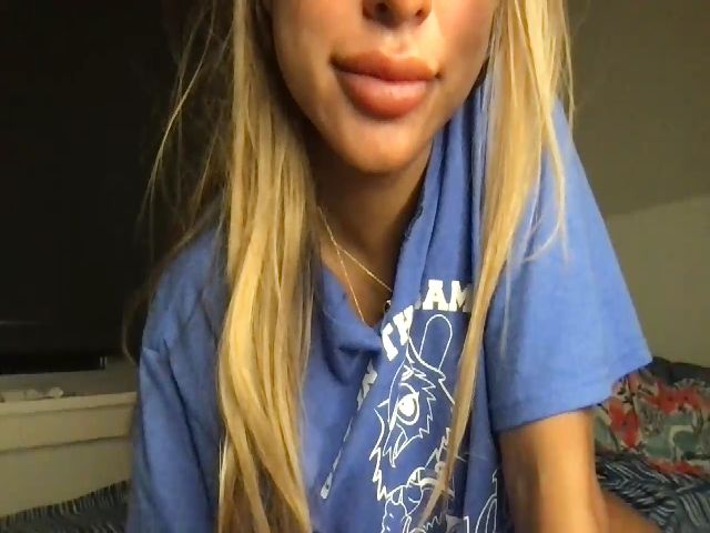 Live sex webcam photo for QuantumRealm1 #262953625