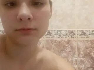 Live sex webcam photo for MollyXXRed #240875461