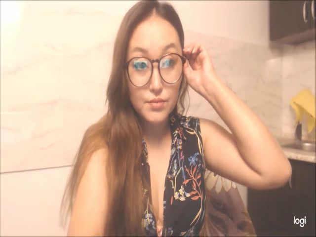 Live sex webcam photo for HrnyTeacher #262232306