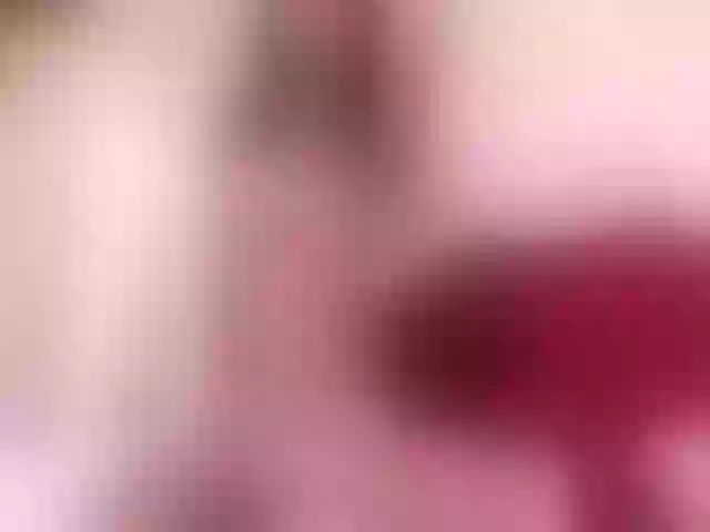Live sex webcam photo for MayaWylde #252653633