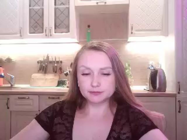 Live sex webcam photo for JaneGrey111 #262230780