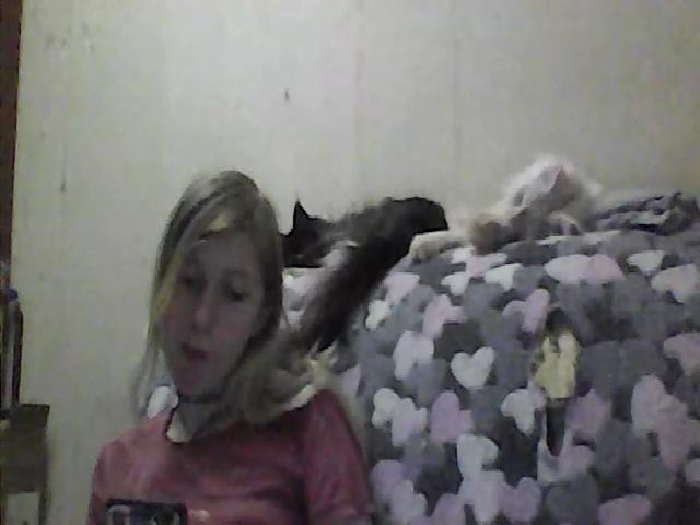 Live sex webcam photo for GuiltyKitty #262765123