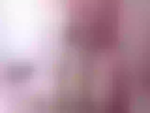 Live sex webcam photo for Sophie_pink18 #260667217