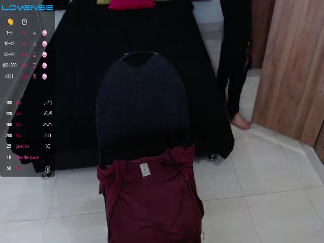 Live sex webcam photo for Myzore #254992295