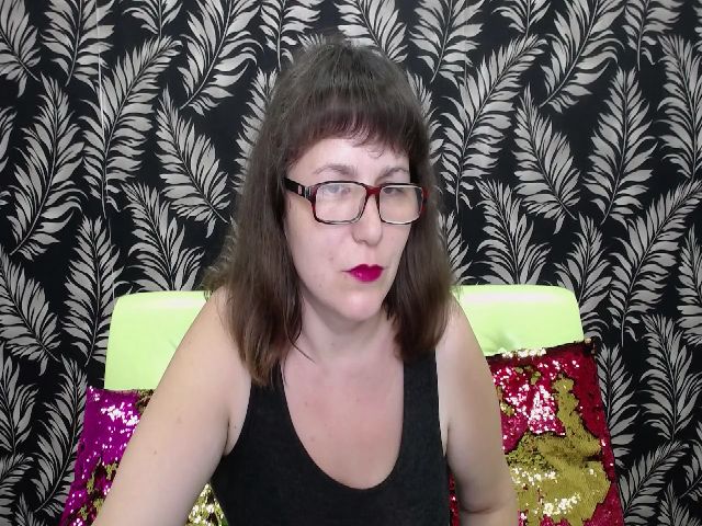 Live sex webcam photo for AliceInks #253739260