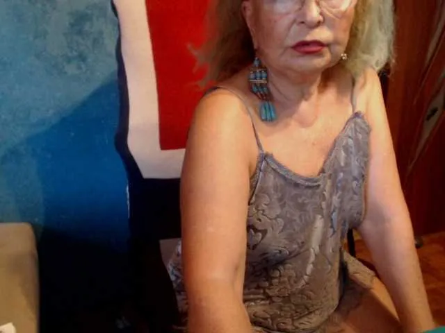 Live sex webcam photo for milo4ka77 #262639746