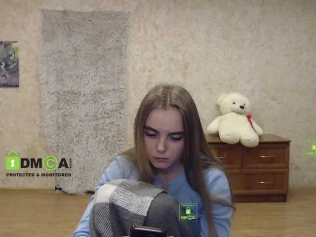 Live sex webcam photo for z-----------z #241230366