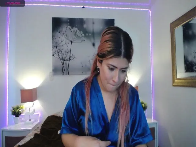 Live sex webcam photo for NicolSaenz #265080973
