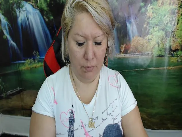 Live sex webcam photo for Brenda_becker #259252316