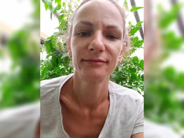 Live sex webcam photo for Squirt-Plesur #250938533