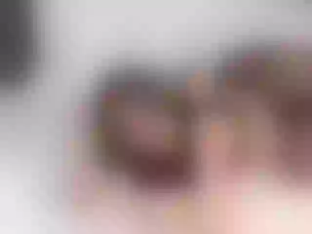 Live sex webcam photo for SarahSahara2 #241161213