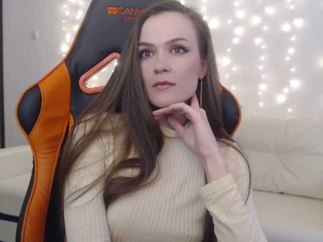 Live sex webcam photo for Sencera #241158274