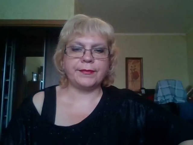 Live sex webcam photo for LOLA88888 #257530109