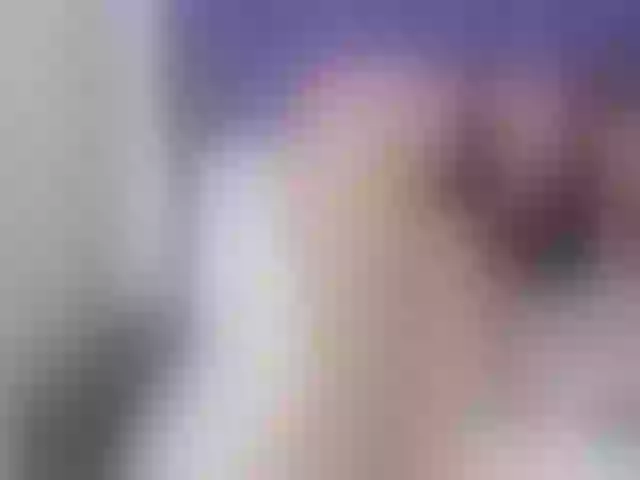 Live sex webcam photo for Ellyablondee #257685330