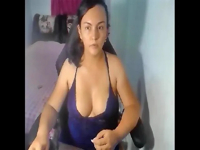 Live sex webcam photo for Sweeetx69 #254654664