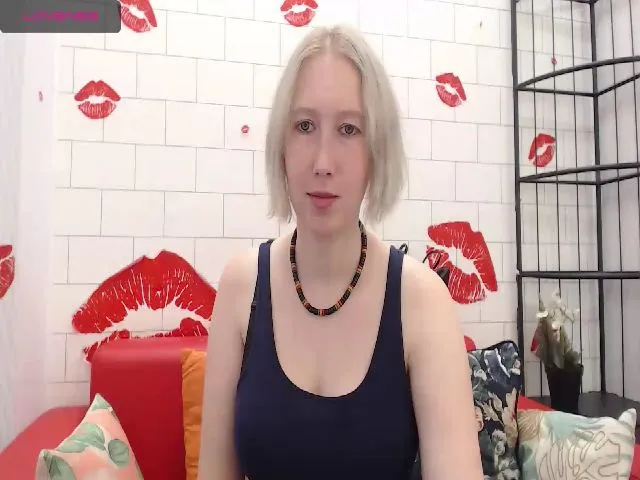 Live sex webcam photo for Tata_F #252372328