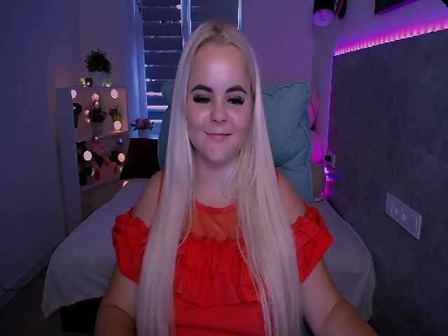 Live sex webcam photo for Jenni__fer #258422444