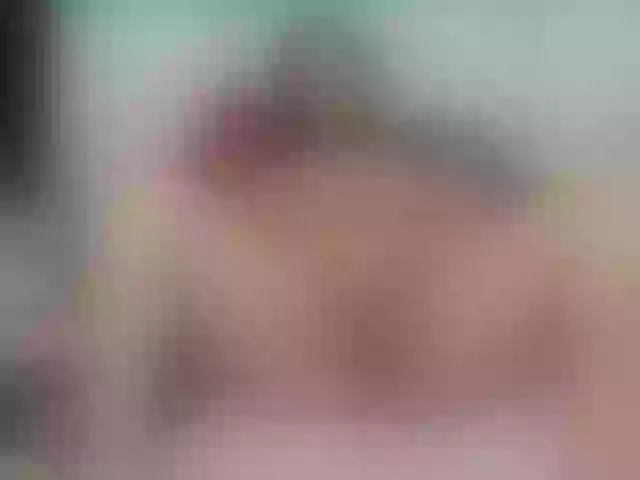 Live sex webcam photo for Little-Abby #241281477