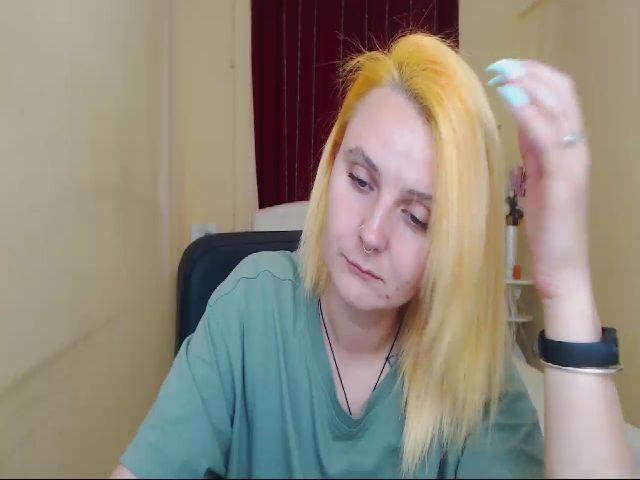 Live sex webcam photo for Polly_Green #253817026