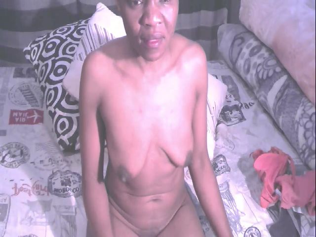 Live sex webcam photo for Sexybooty85 #260481974