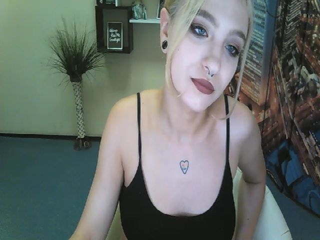 Live sex webcam photo for Isabe_lla #252268831