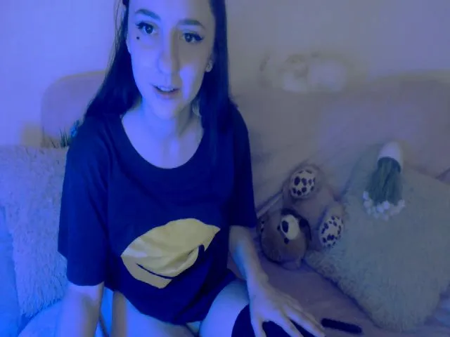 Live sex webcam photo for Meowny #264629589