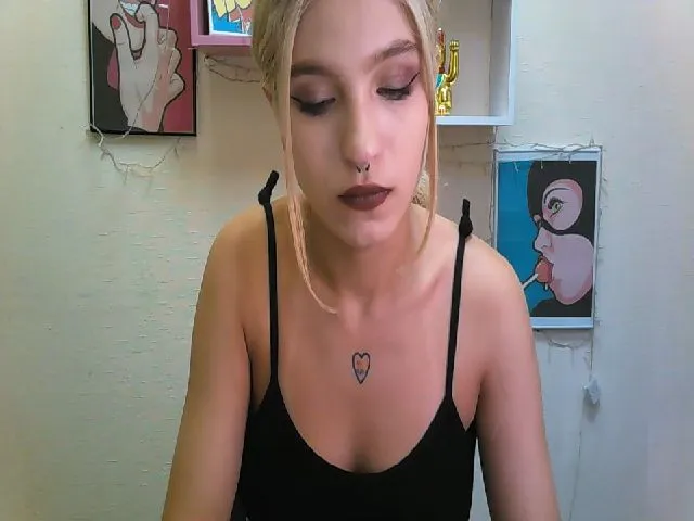 Live sex webcam photo for Isabe_lla #259287778