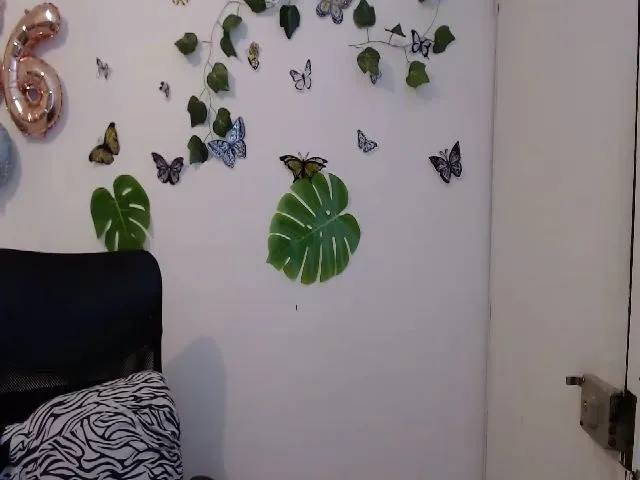 Live sex webcam photo for Ster_hot #260031818