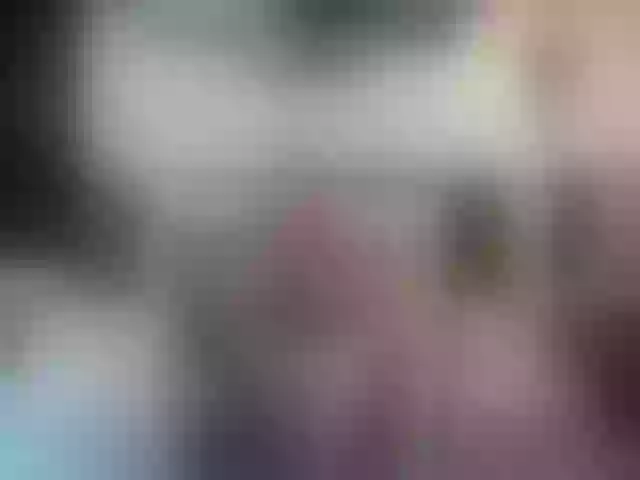 Live sex webcam photo for AylisaX #258740931