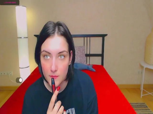 Live sex webcam photo for Elise_sweet #261658534