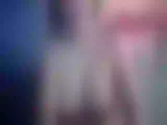 Live sex webcam photo for GoddessShaiya #258530028