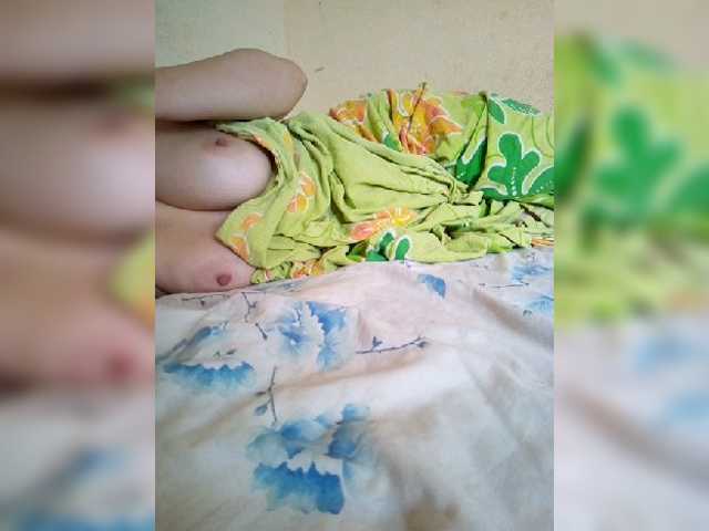 Live sex webcam photo for Alexaksandra #259114502