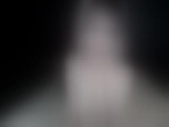 Live sex webcam photo for Lil_blueberry #252963759